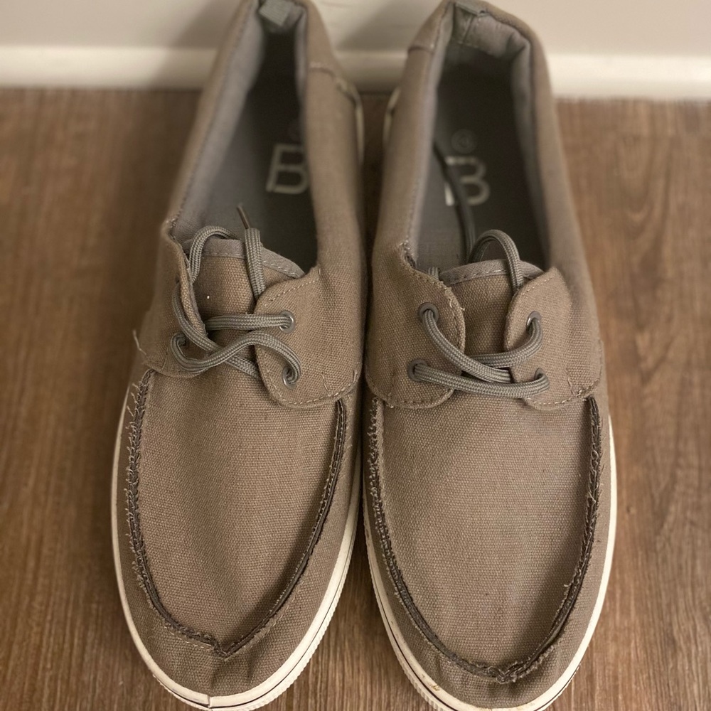 Dark gray "Sperry" style boat shoes, size 10